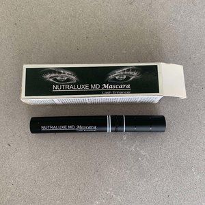 Nutra Luxe MD Mascara